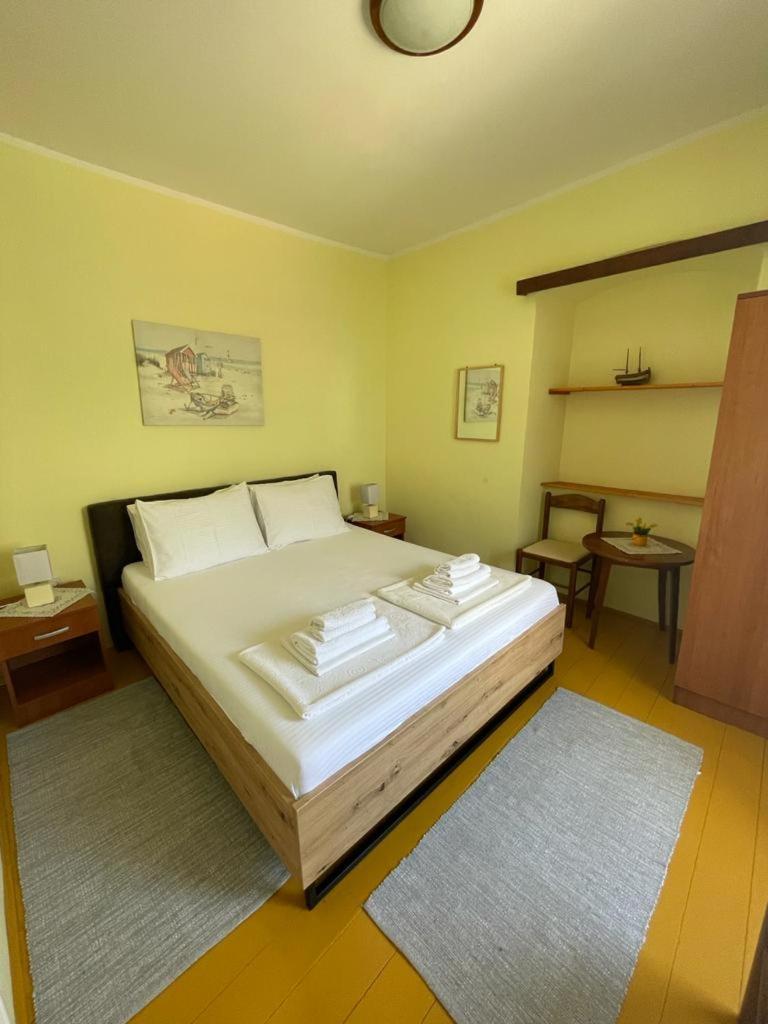 Mediterranean Holiday House & Apartments Kotor Habitación foto